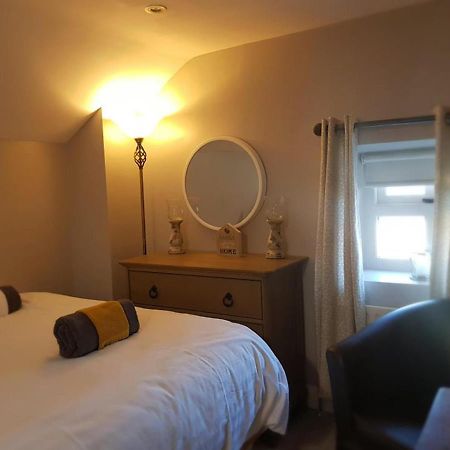 Magical 3-Bed Stone Built Cottage - Sleeps 6 Ballynahinch Exterior foto