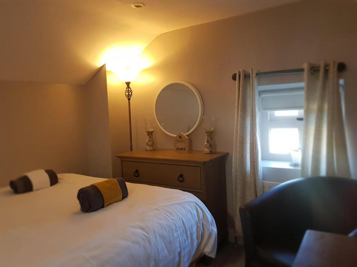 Magical 3-Bed Stone Built Cottage - Sleeps 6 Ballynahinch Exterior foto